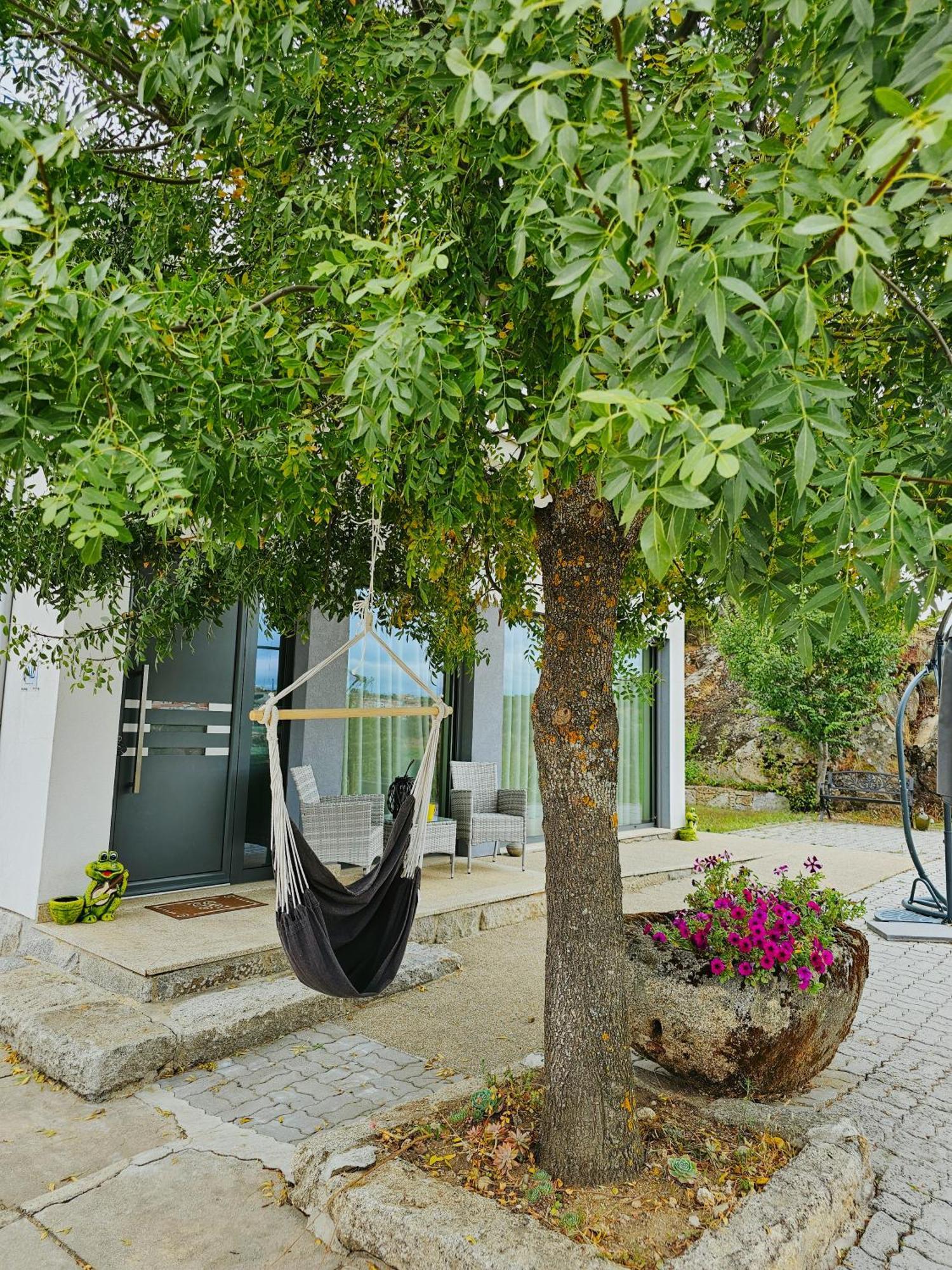 Juncao - Apartamentos Completos Miranda do Douro Zewnętrze zdjęcie