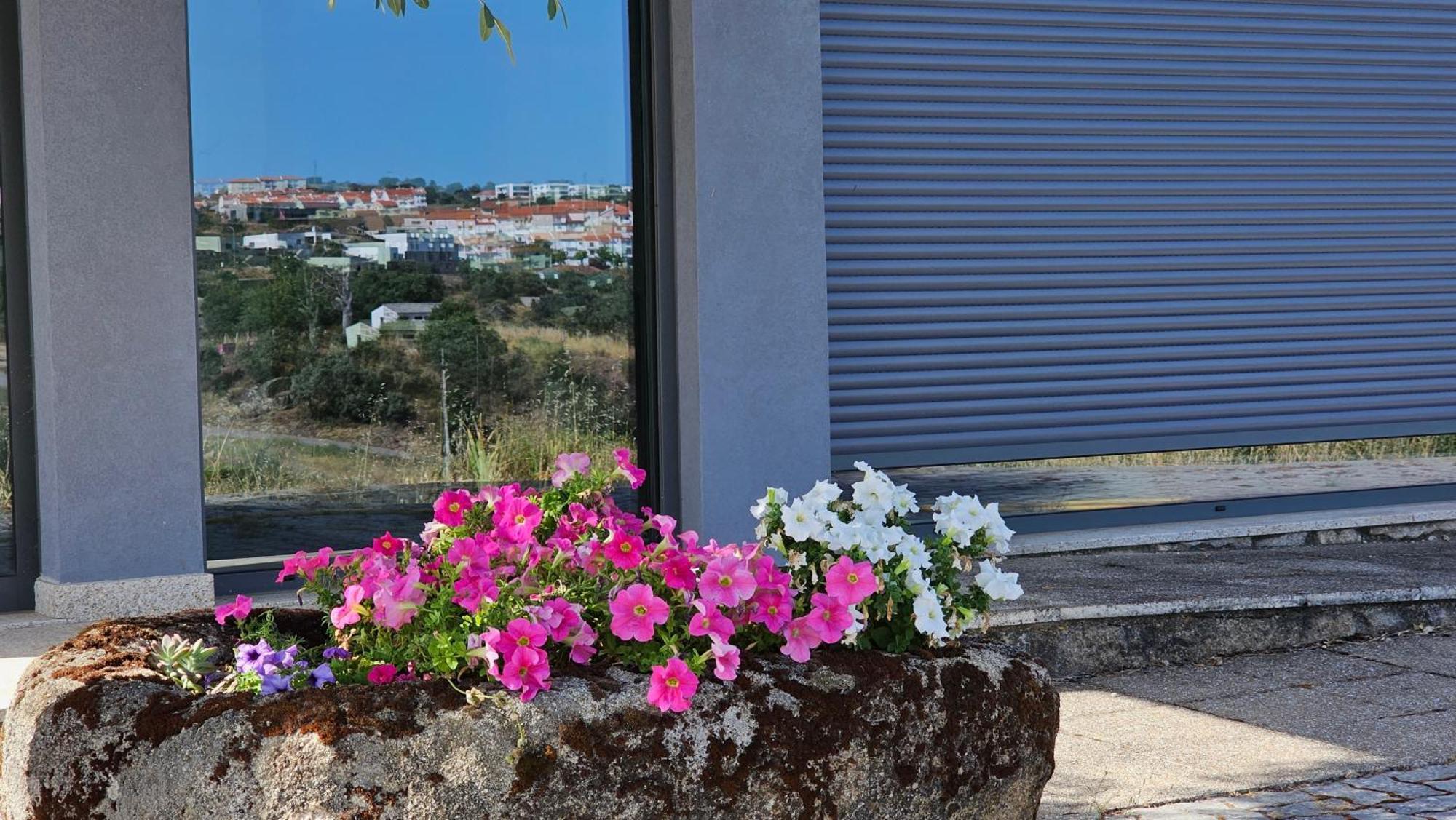 Juncao - Apartamentos Completos Miranda do Douro Zewnętrze zdjęcie